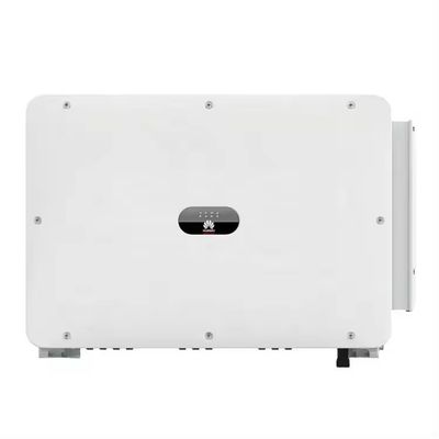 Potenza nominale 100 kW Invertitore solare Huawei a tre fasi per sistema di energia solare commerciale
