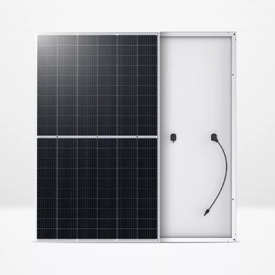Modulo di silicio monocristallino da 665W certificato ISO/IEC//EC/UL per sistemi di energia solare